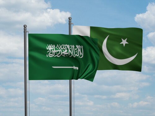 The flags of Saudi Arabia and Pakistan.
