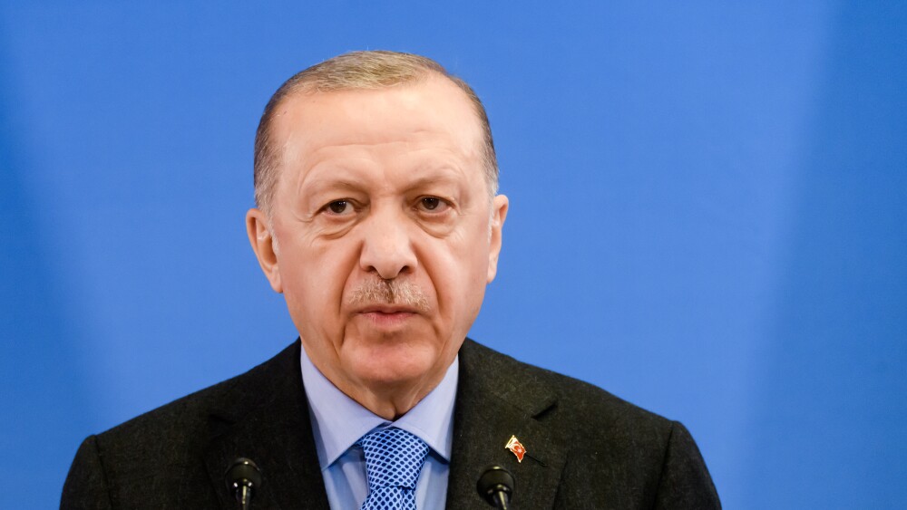 TRT's editorial content often mirrors the rhetoric and policies of Turkish President Recep Tayyip Erdoğan, who consistently expresses an anti-West stance in public speeches, frequently bashes U.S. and European leaders, and threatens to attack neighboring Greece.