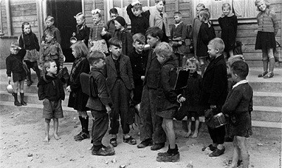 Karsh-ChildRefugees.jpg