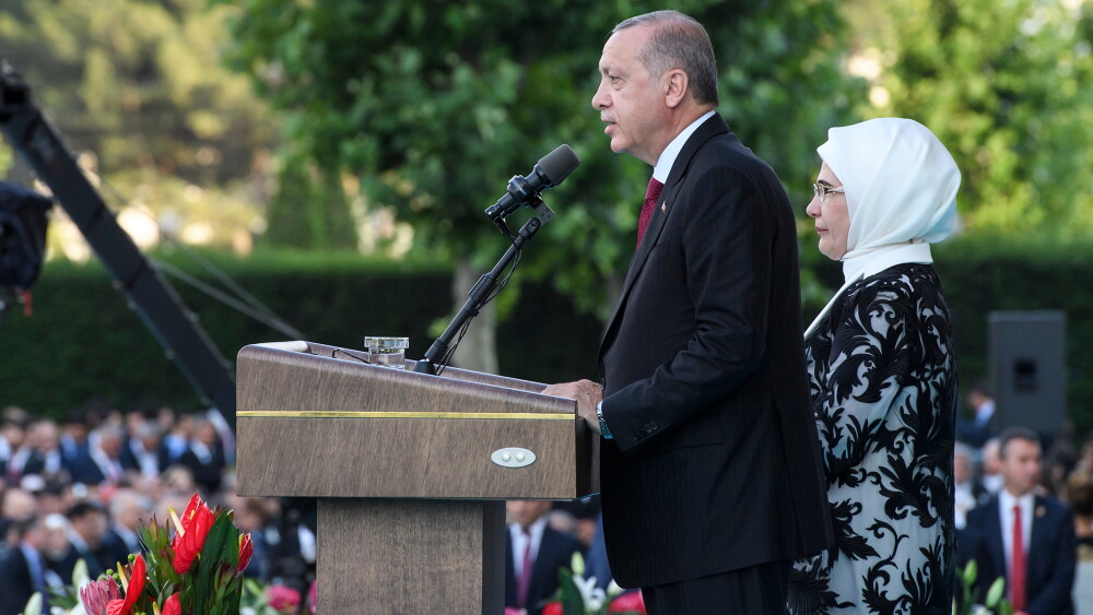 Turkish President Recep Tayyip Erdoğan and his wife Esra have four children.