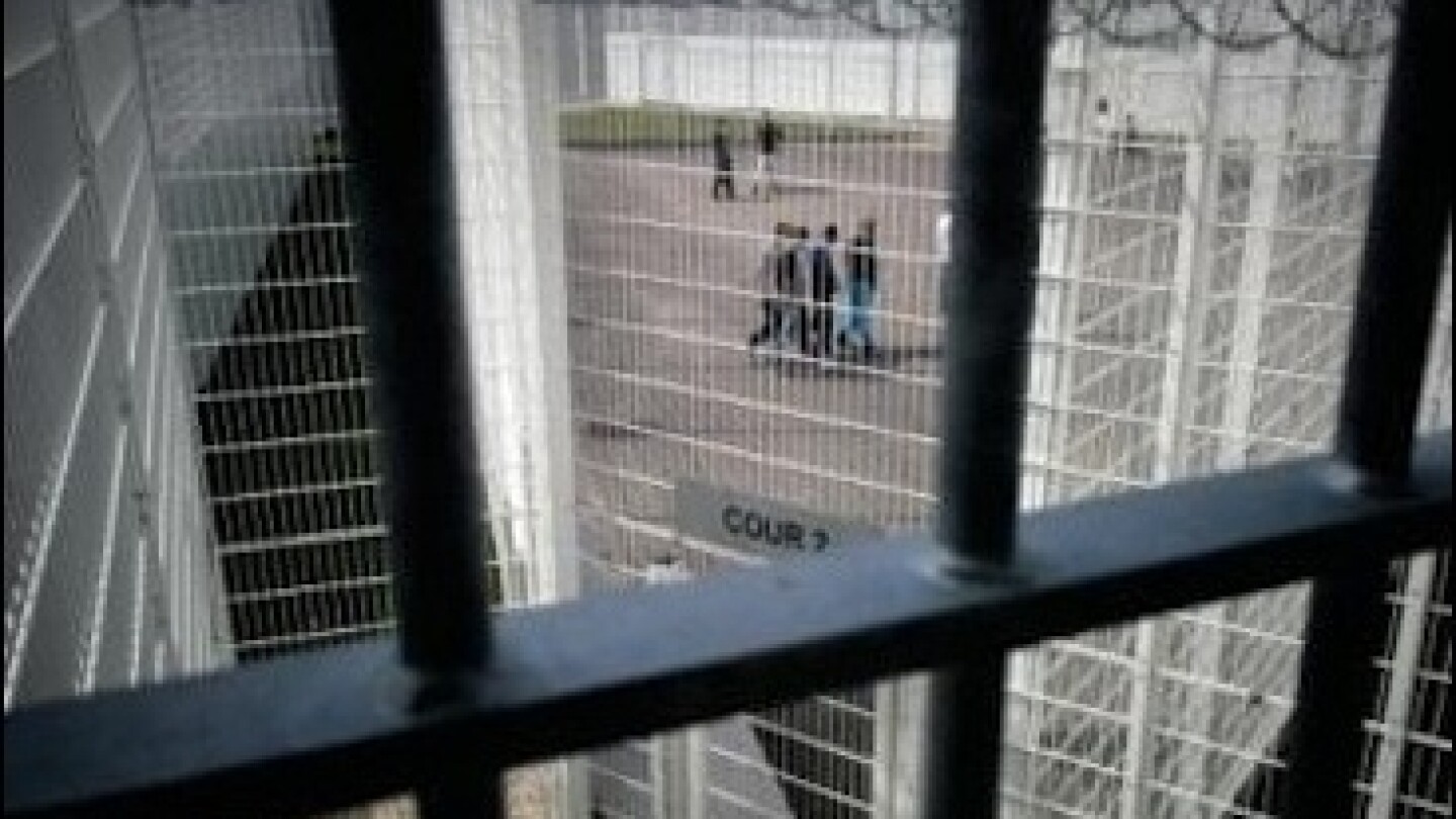 Should Radical Islamists Be Segregated in Prison? Middle East Forum